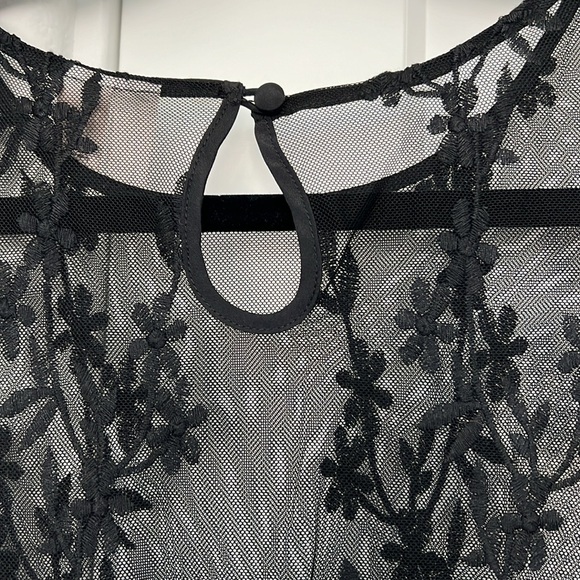 Forever 21 Black Lace Embroidered Midi Dress - Picture 5 of 9